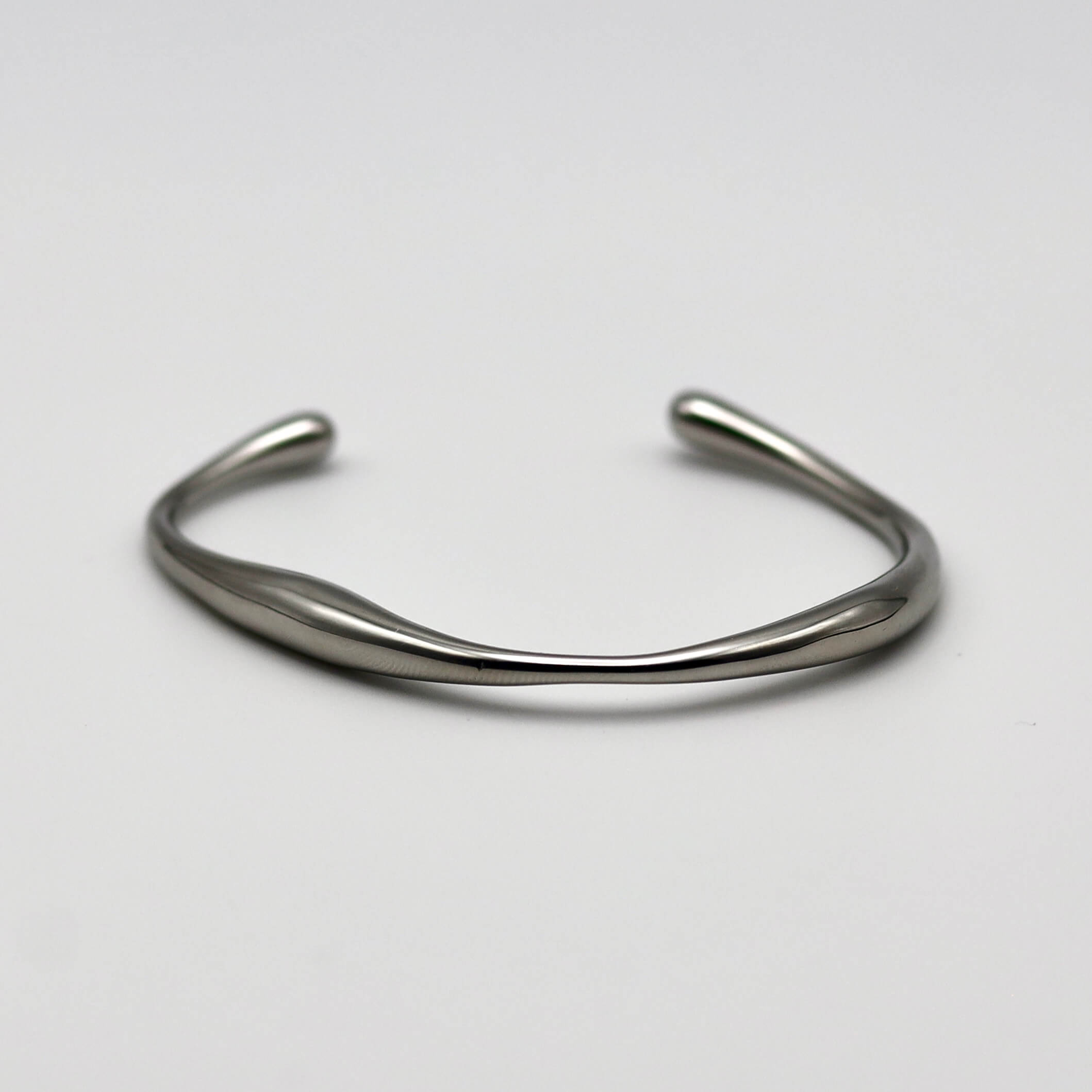 Organic Cuff Silver