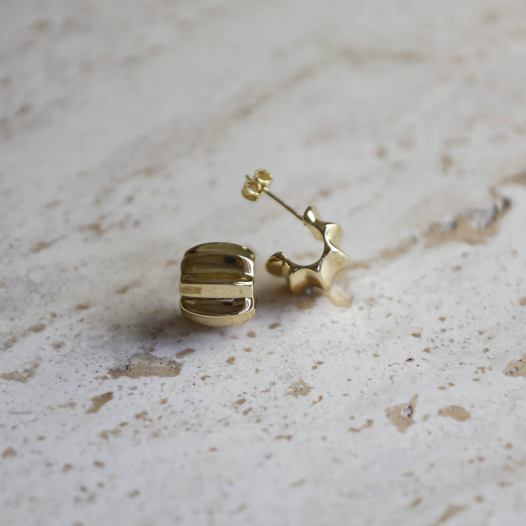 Gold-plated on sterling silver sculptural statement huggie earrings, polished contemporary design. - Solinu Jewellery 